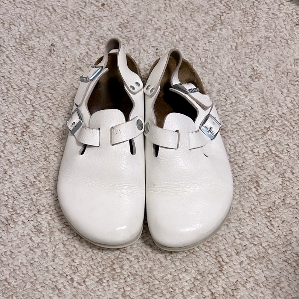 Birkenstock White Sandals with Adjustable Straps